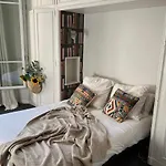Quiet Accommodation In The Heart Of Paris